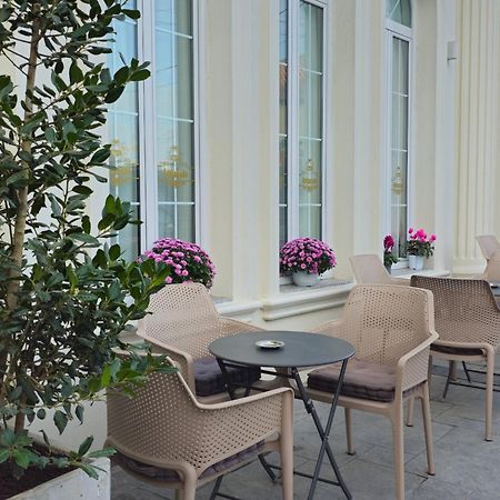 Hotel Ambasada Qta Patza-Kuqani 외부 사진