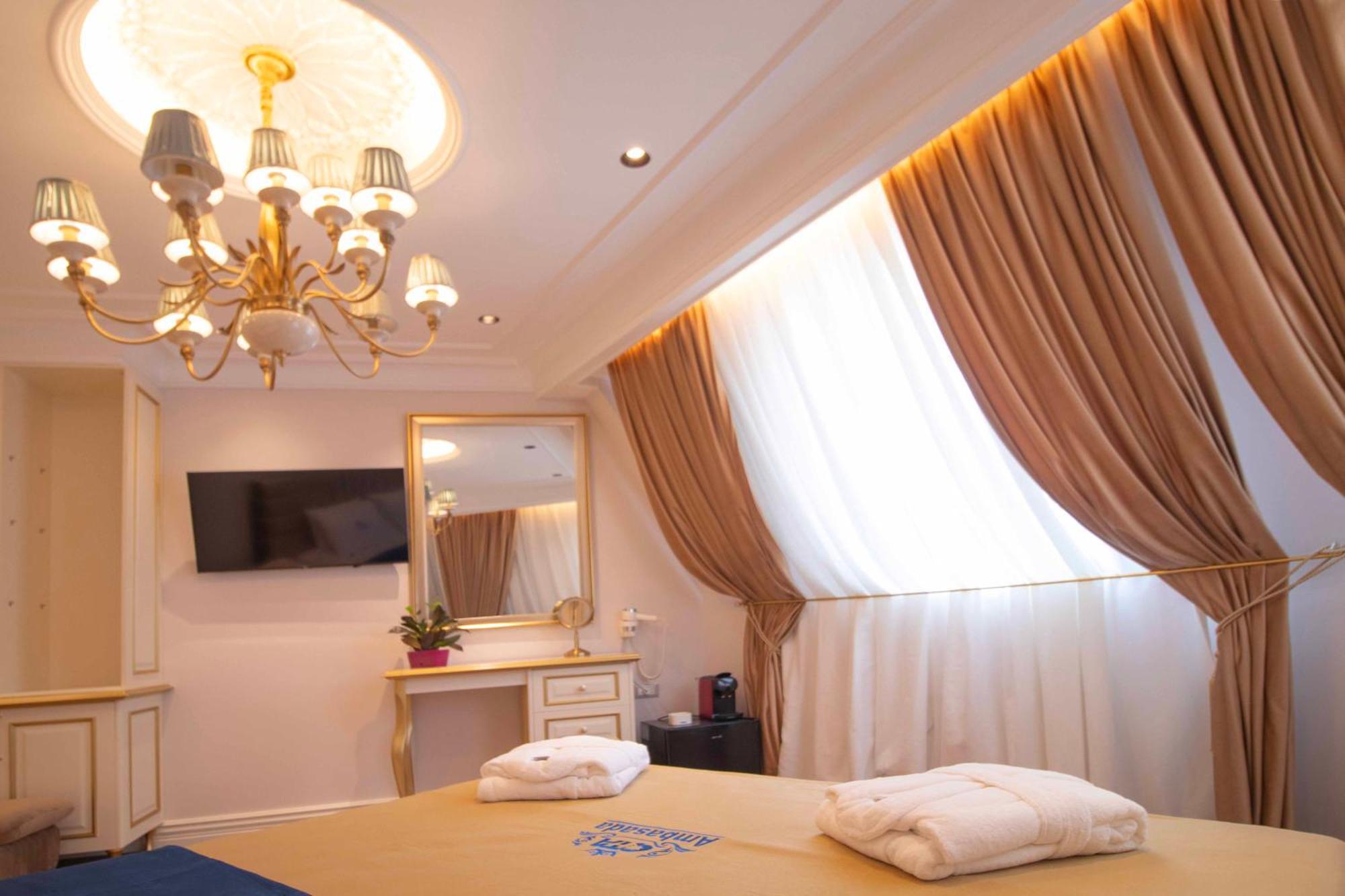 Hotel Ambasada Qta Patza-Kuqani 외부 사진