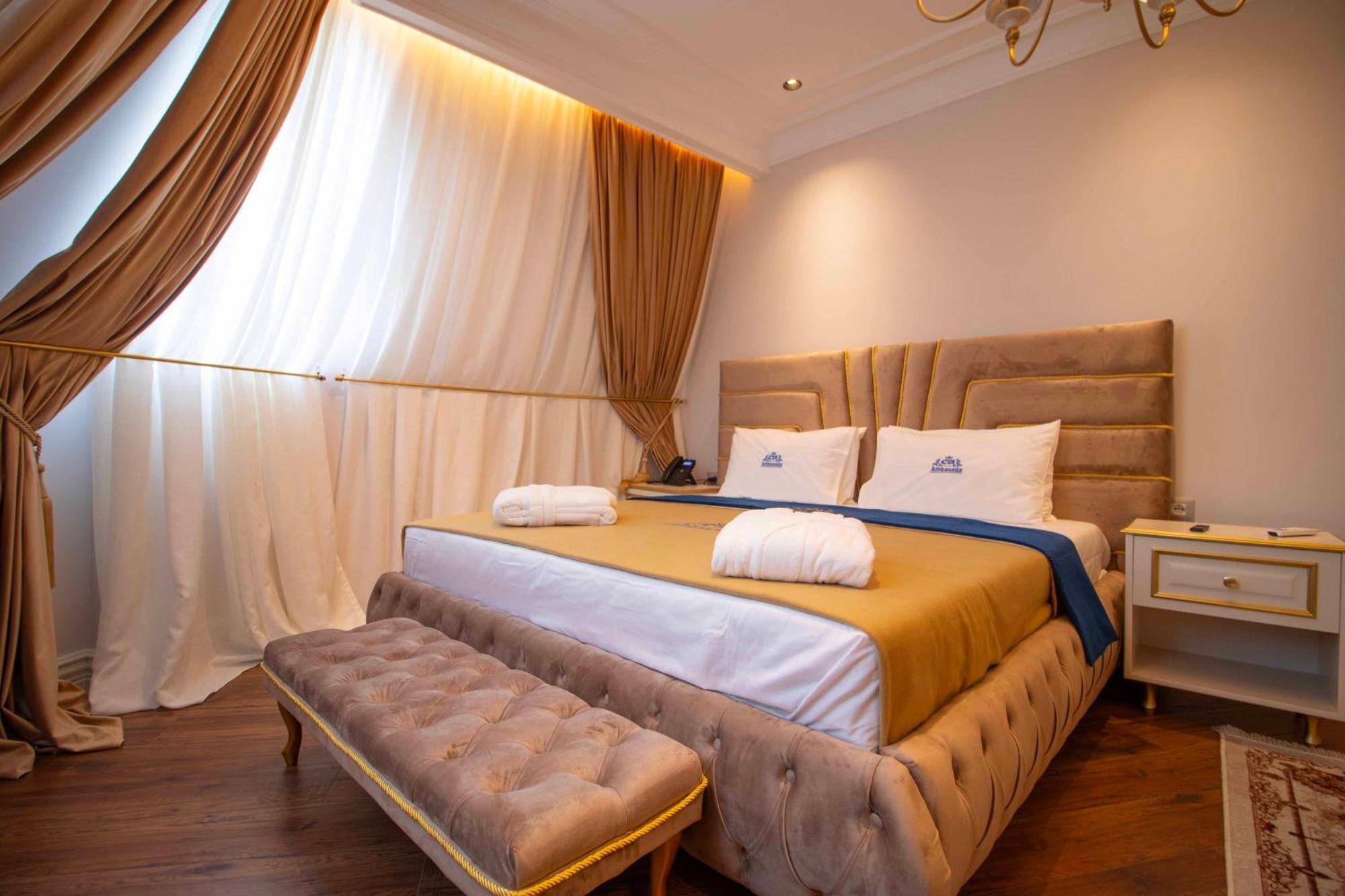 Hotel Ambasada Qta Patza-Kuqani 외부 사진