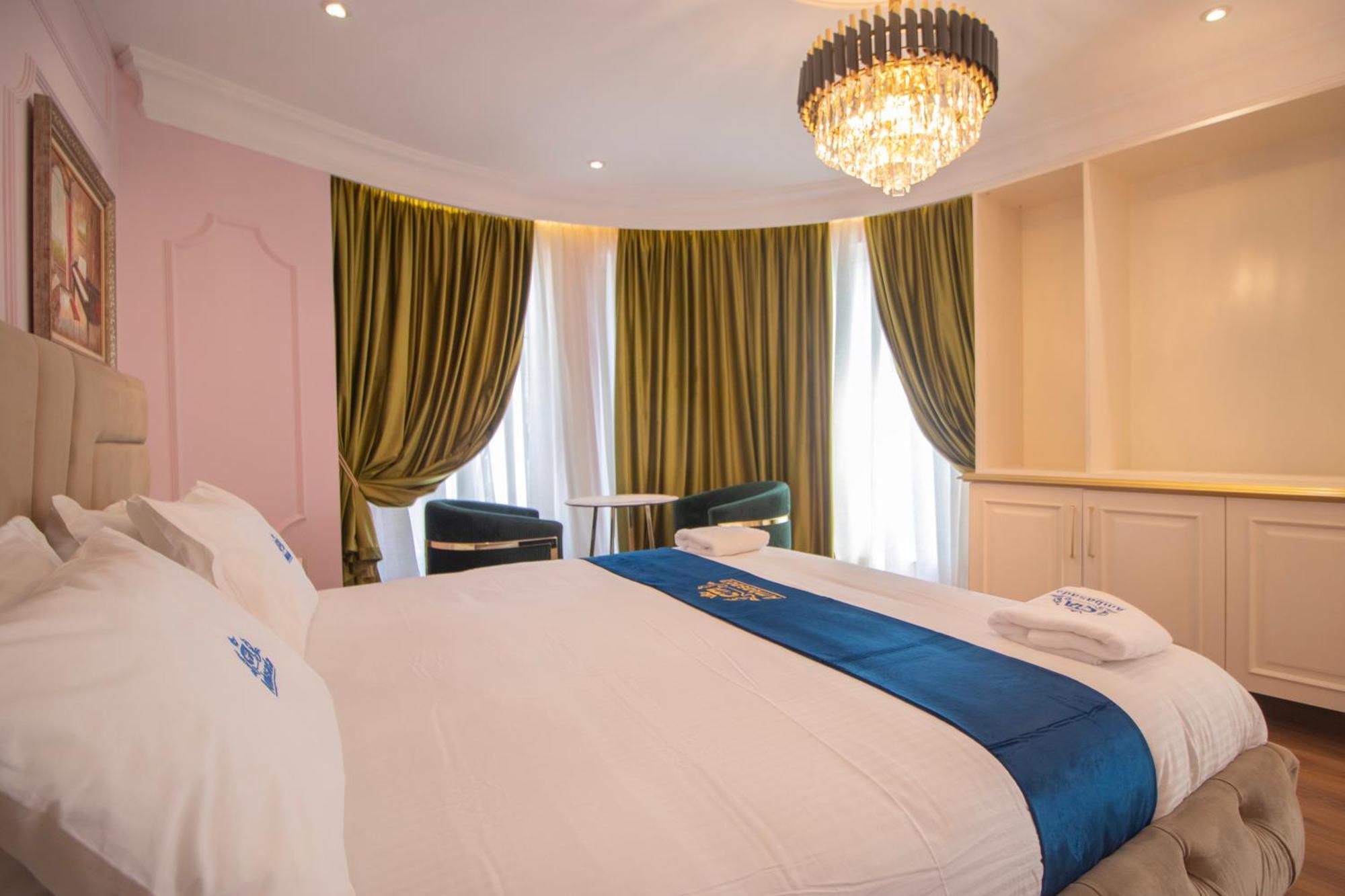 Hotel Ambasada Qta Patza-Kuqani 외부 사진