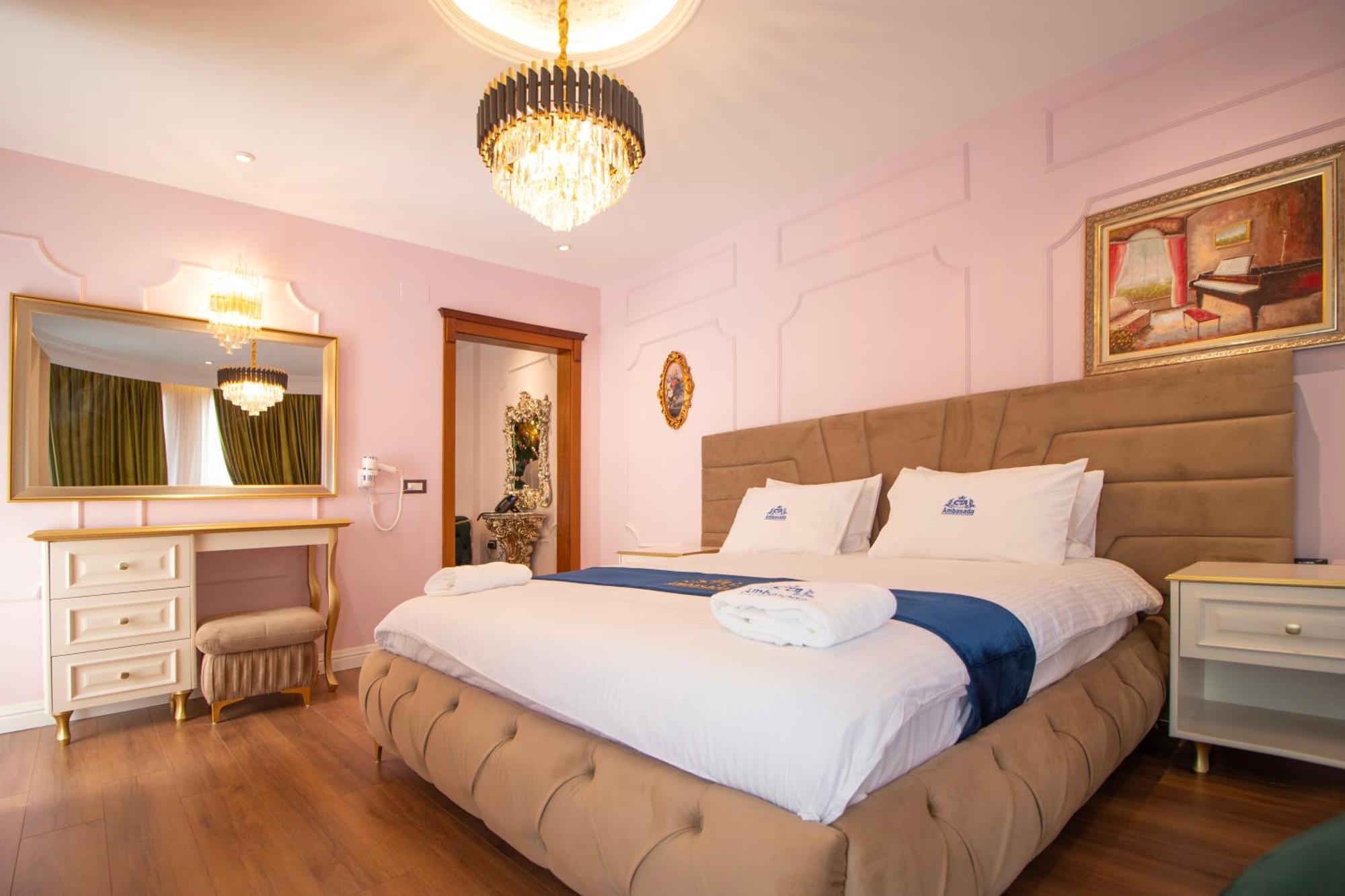 Hotel Ambasada Qta Patza-Kuqani 외부 사진