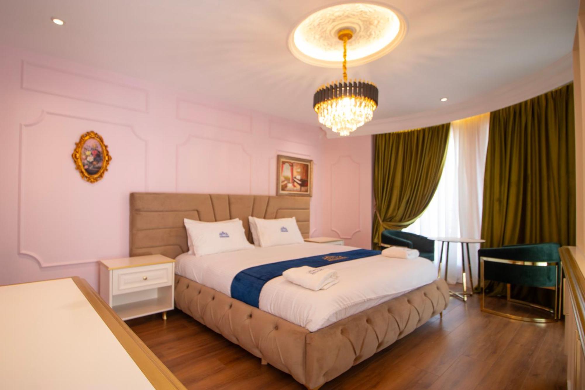 Hotel Ambasada Qta Patza-Kuqani 외부 사진
