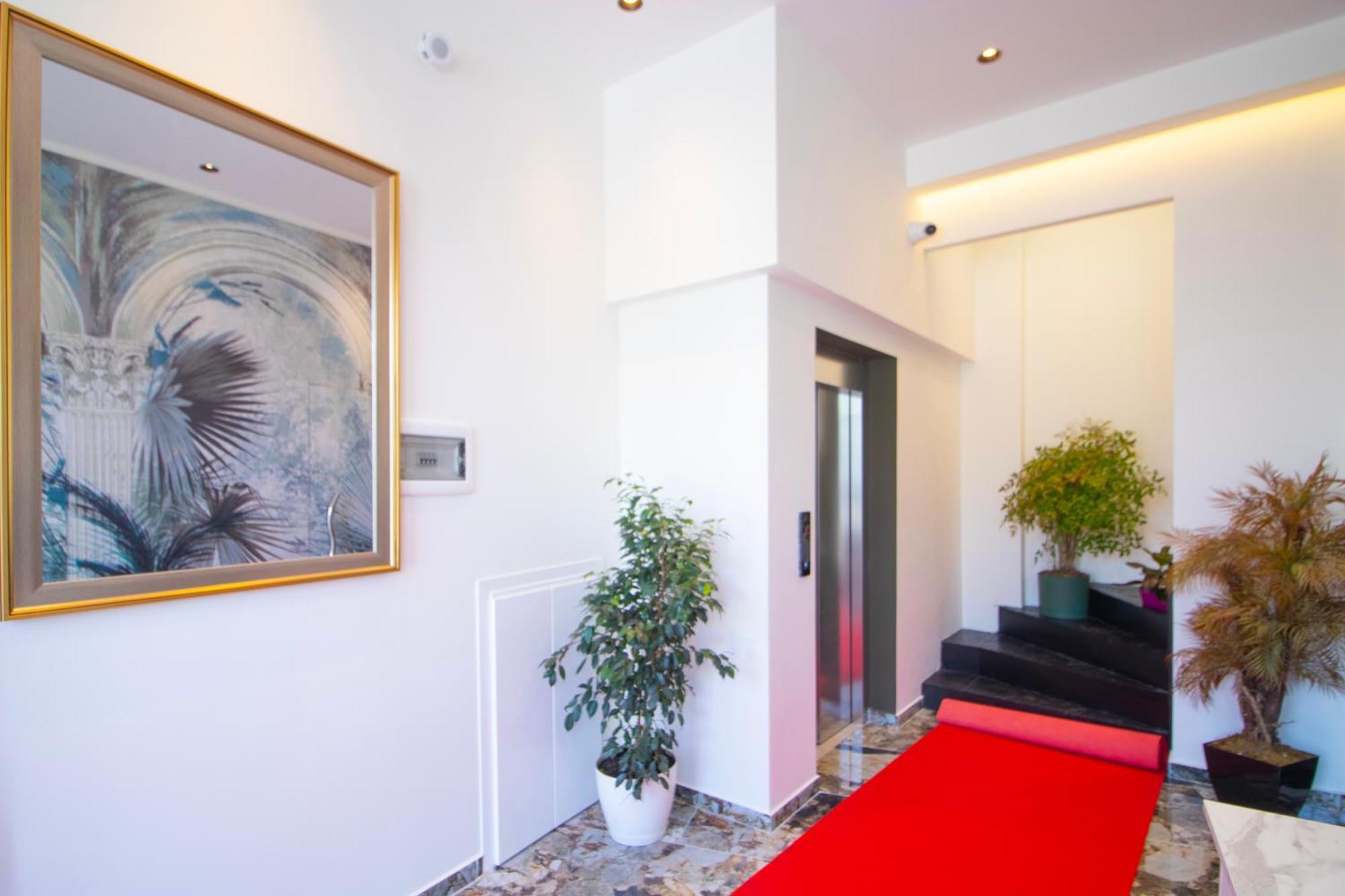 Hotel Ambasada Qta Patza-Kuqani 외부 사진
